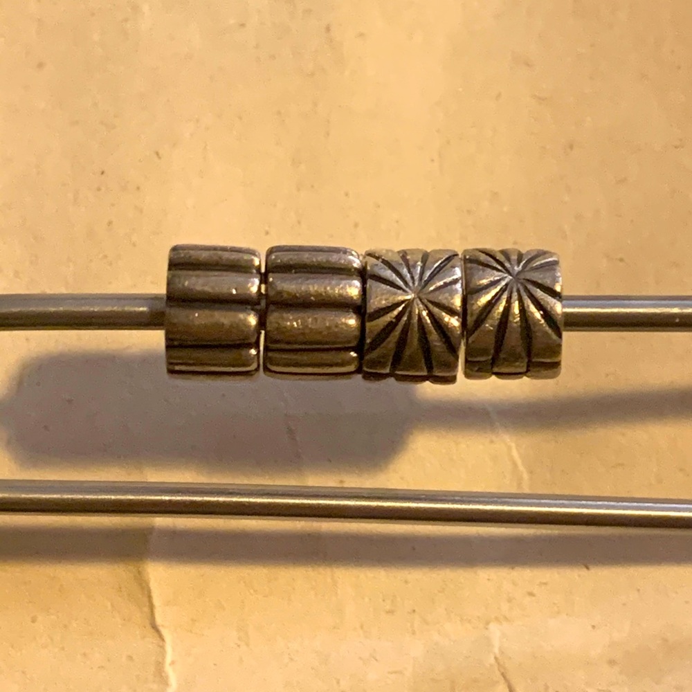 Pandora clasp clip charm